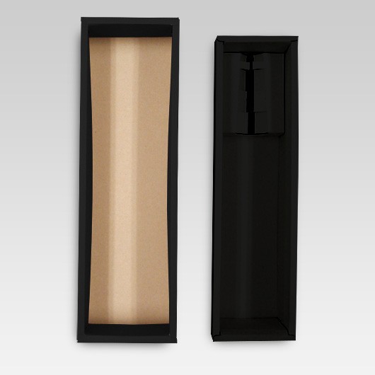 中の仕切りでワインを固定しますので、ワインを安定して運ぶことができます。